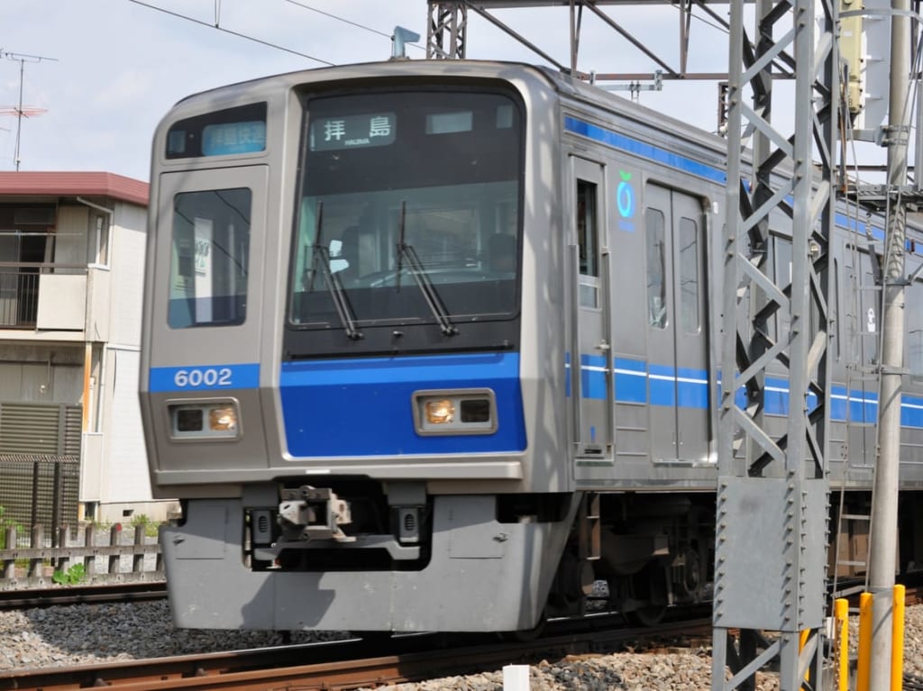 西武鉄道拝島行き6000系